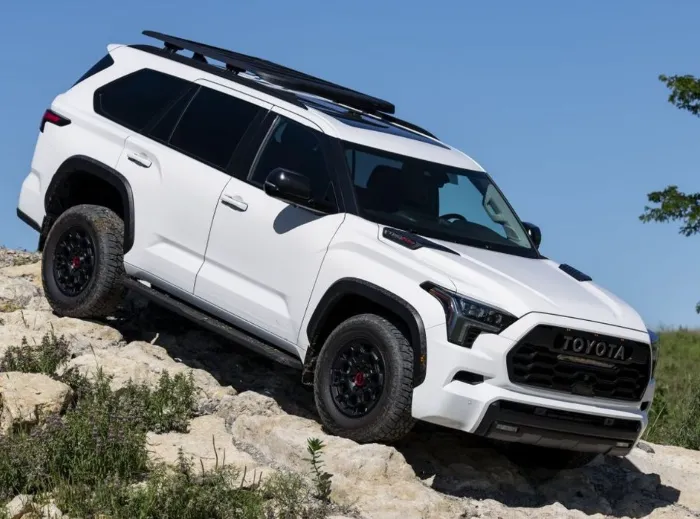 Toyota Sequoia 2025: Full Redesign and Changes